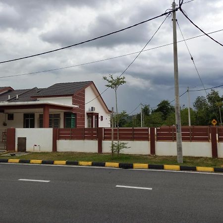 Homestay Zaki D'Gerik Exterior photo